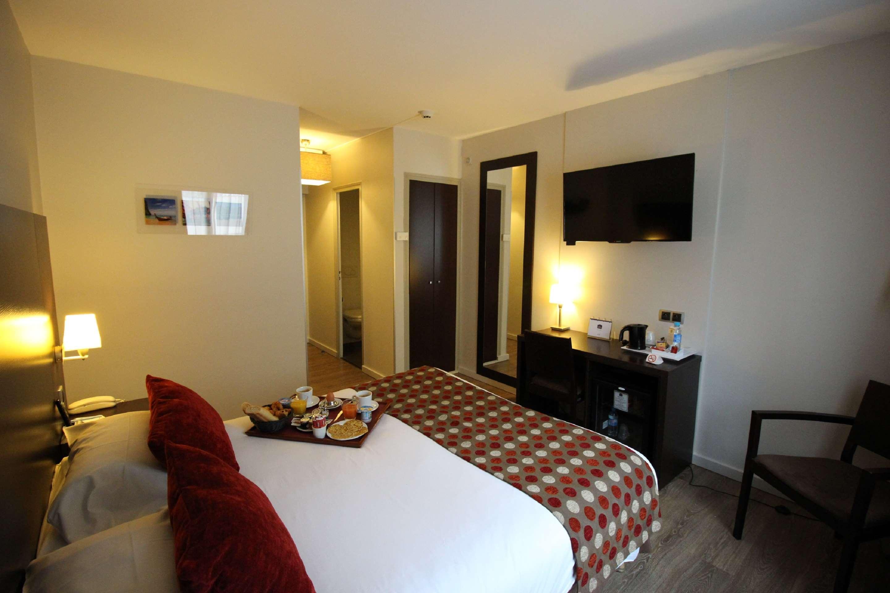 Best Western Hotel Des Barolles - Lyon Sud Brignais Luaran gambar