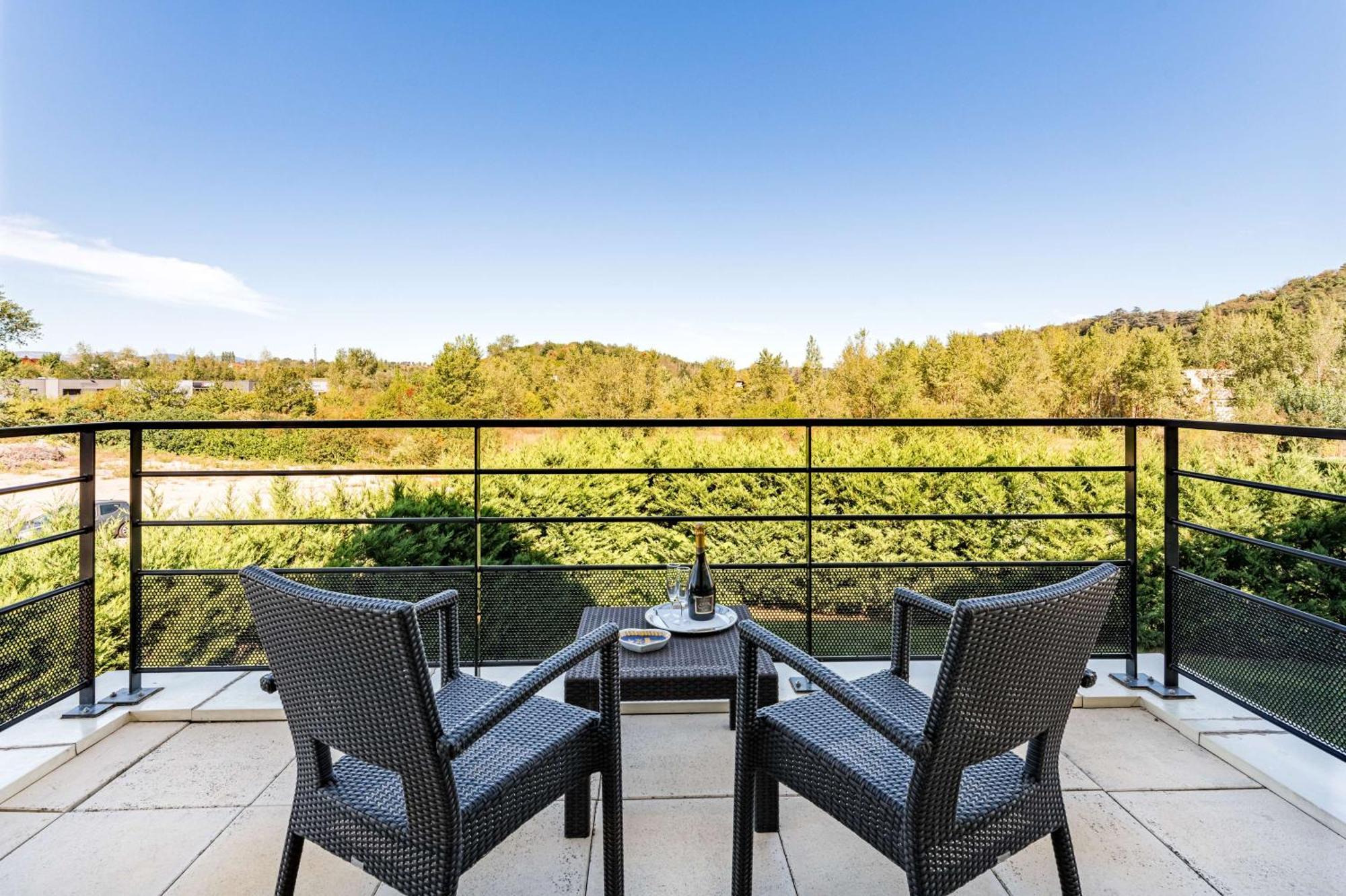 Best Western Hotel Des Barolles - Lyon Sud Brignais Luaran gambar