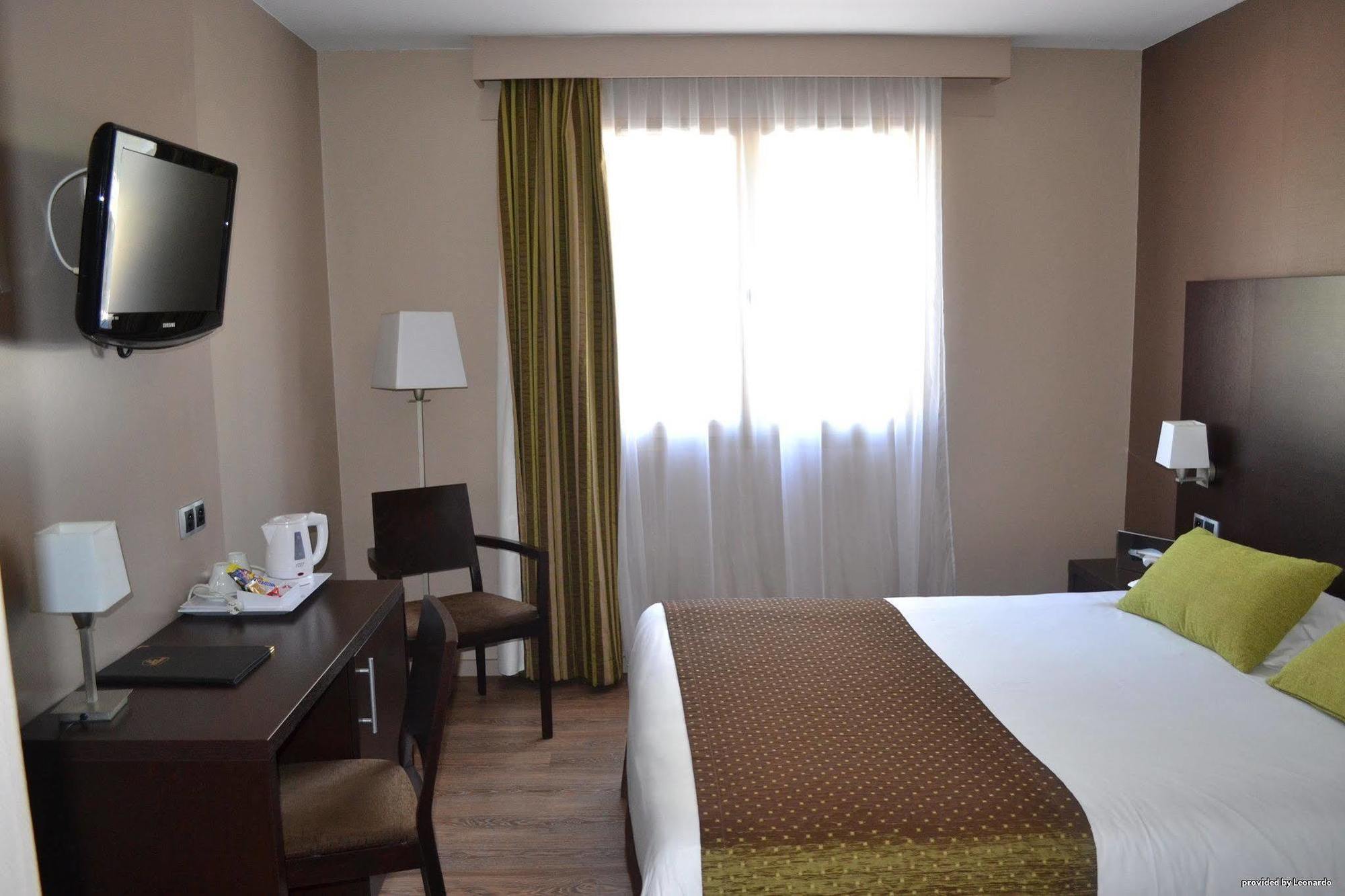 Best Western Hotel Des Barolles - Lyon Sud Brignais Luaran gambar